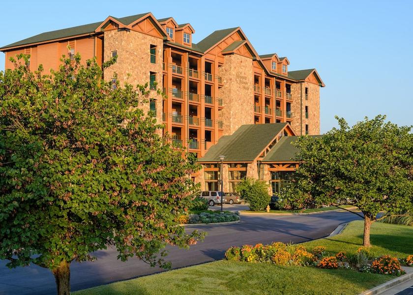 Missouri Branson Exterior detail