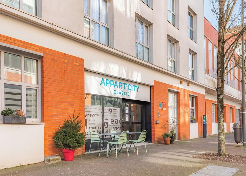 Centre-Loire Valley Blois Front of property