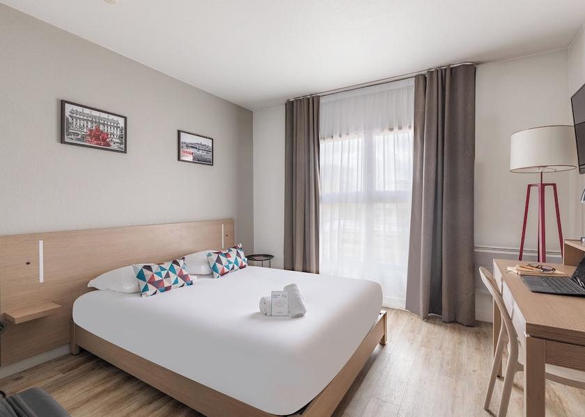 Auvergne-Rhône-Alpes Lyon Room