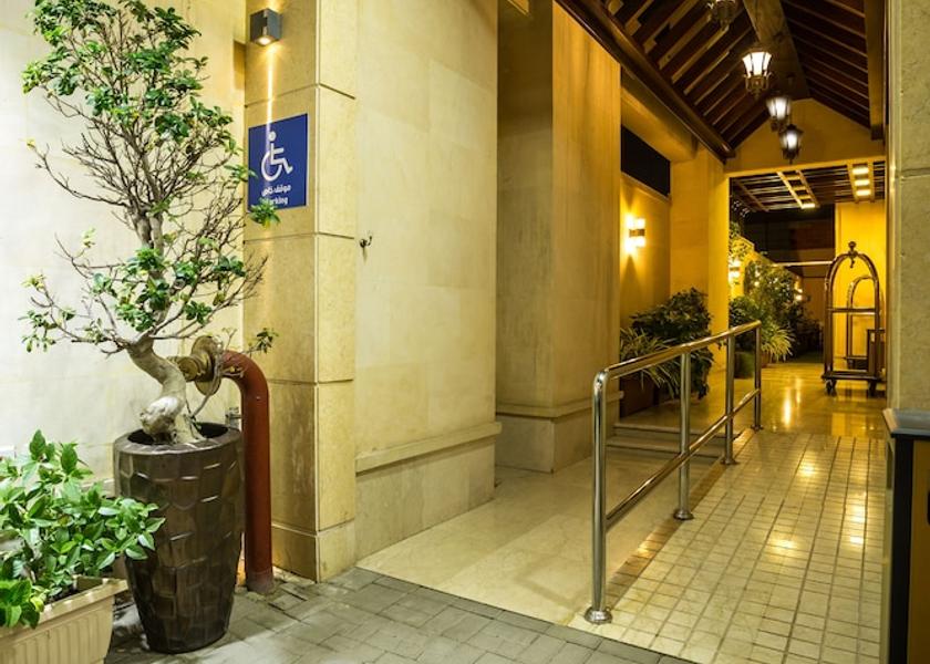  Jeddah Interior Entrance