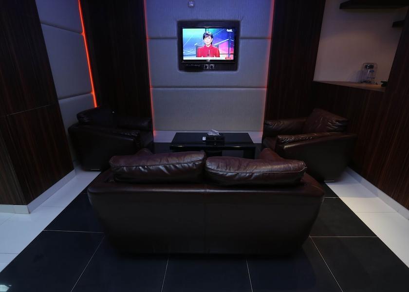 Riyadh Hawtah Bani Tamim Lobby