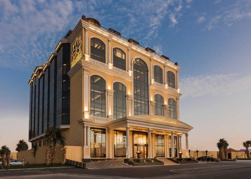  Jeddah Exterior Detail