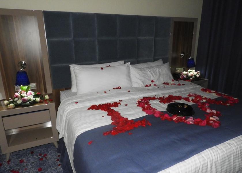  Jeddah Room