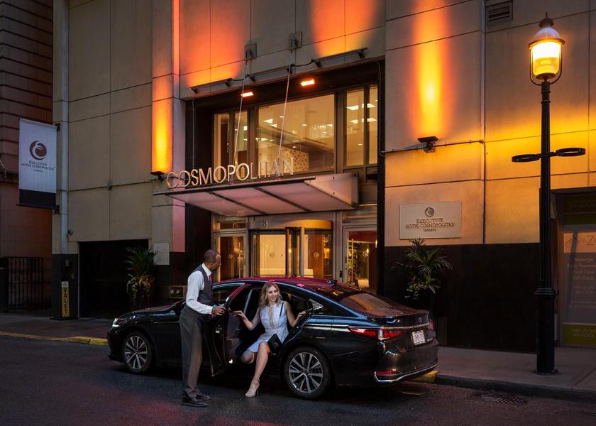 Ontario Toronto Hotel Exterior