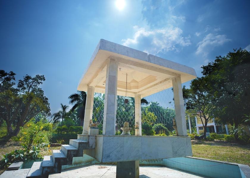 Madhya Pradesh Kanha Exterior