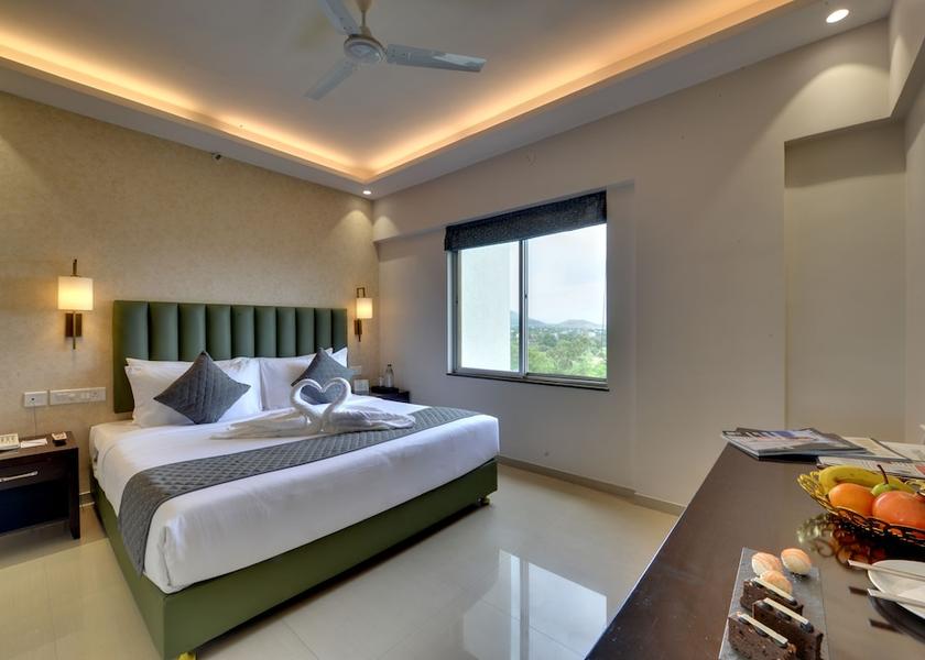 Maharashtra Vadgaon Room