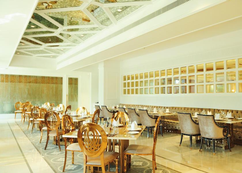 Maharashtra Mumbai Food & Dining