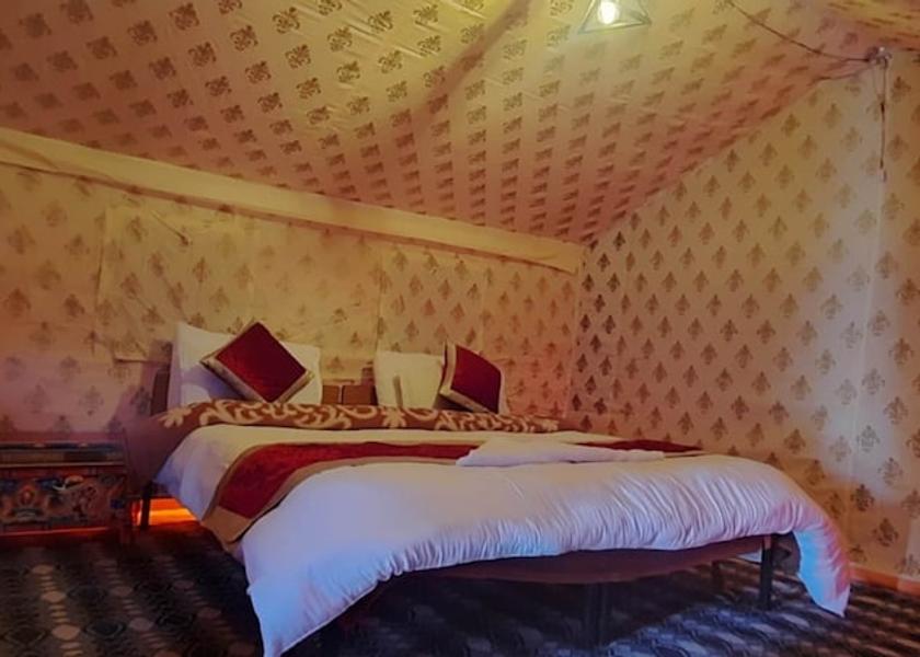 Ladakh Pangong Room