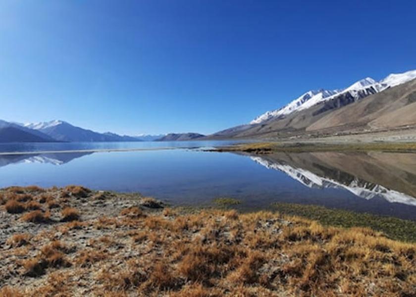 Ladakh Pangong Exterior