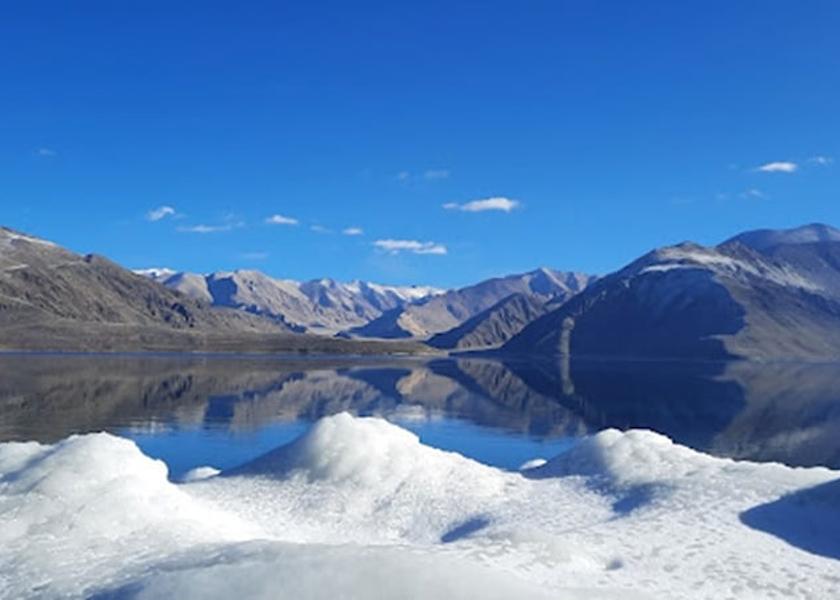 Ladakh Pangong Exterior