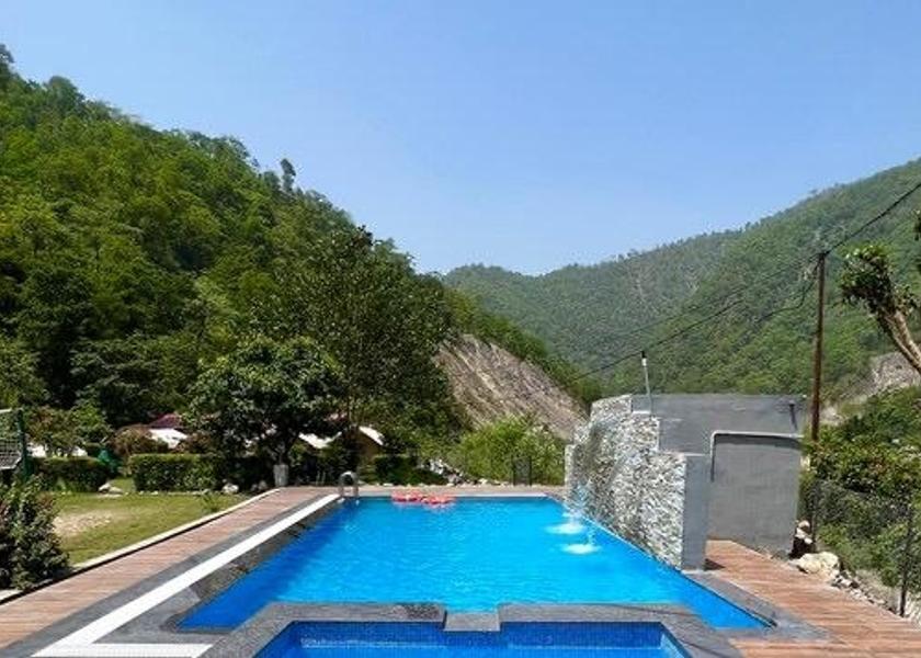 Uttarakhand Rishikesh Pool