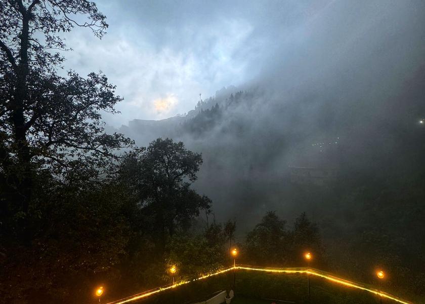 Uttarakhand Rishikesh Outdoors