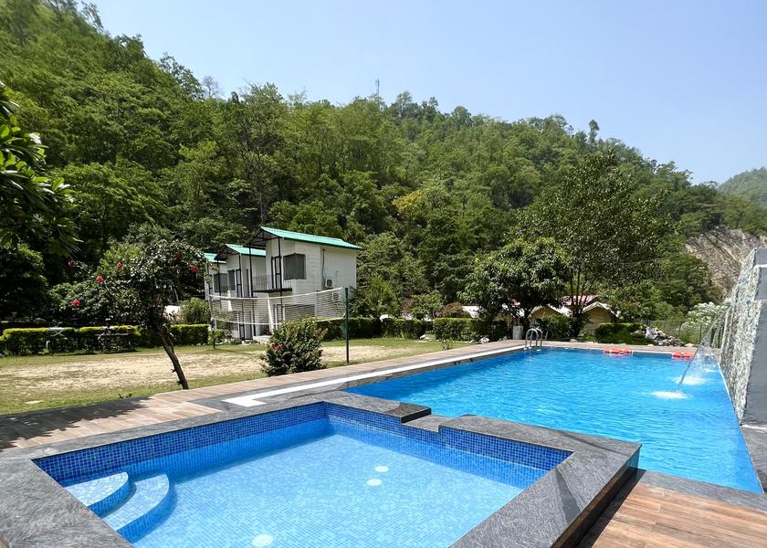 Uttarakhand Rishikesh Swimming Pool