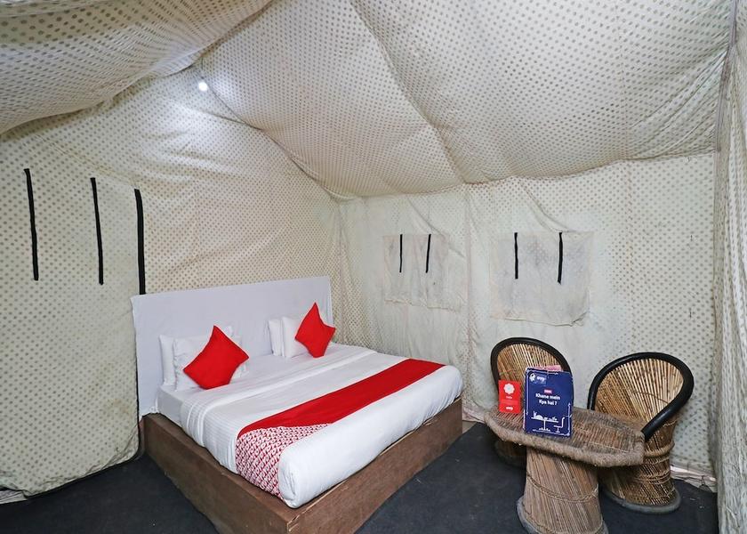 Uttarakhand Rishikesh Room