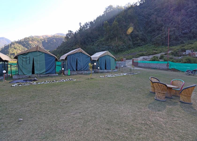 Uttarakhand Rishikesh Exterior Detail