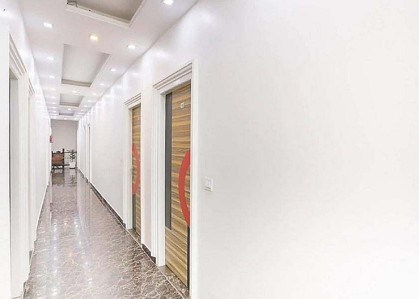 Uttar Pradesh Noida Hallway