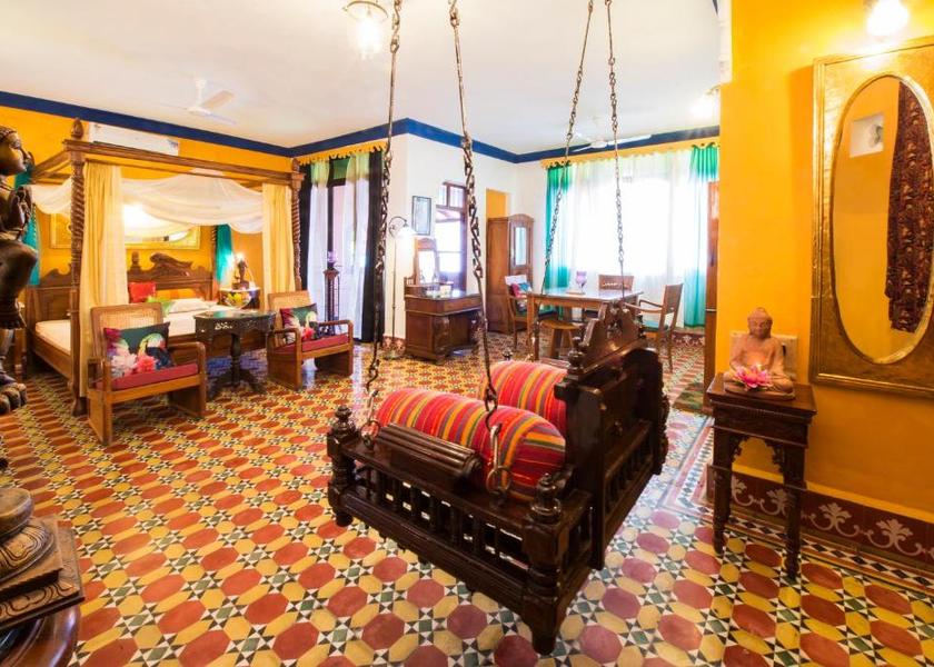 Tamil Nadu Kumbakonam Zamin House Royal Suite