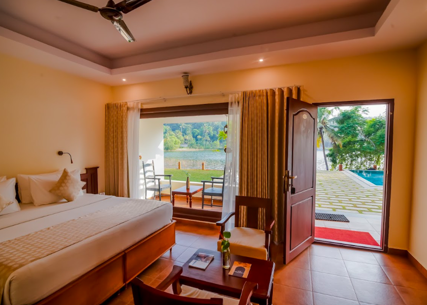 Kerala Kollam Lake View Family Cottage with private pool
