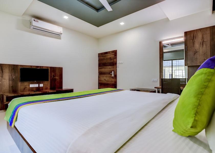Maharashtra Kolhapur Room