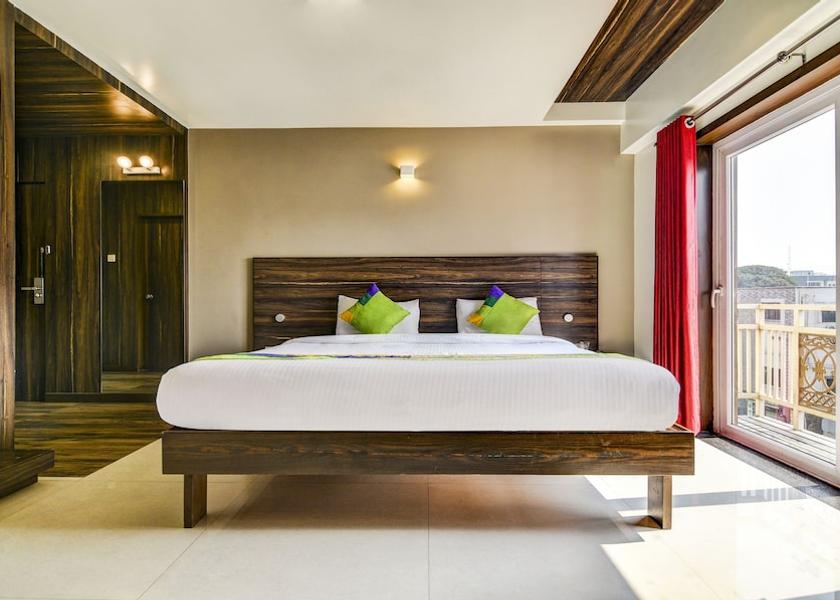Maharashtra Kolhapur Room