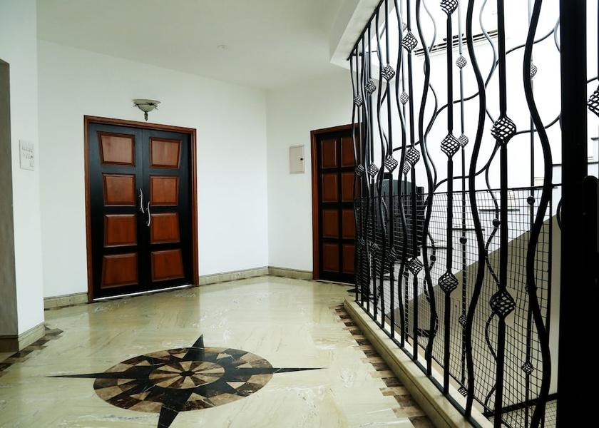 Tamil Nadu Chennai Lobby