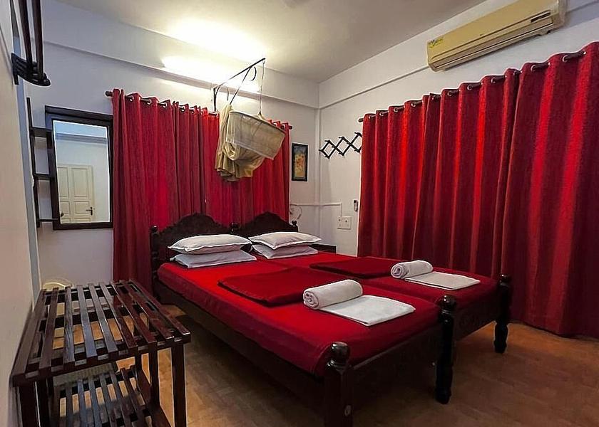 Kerala Kochi AC Luxury Double Room