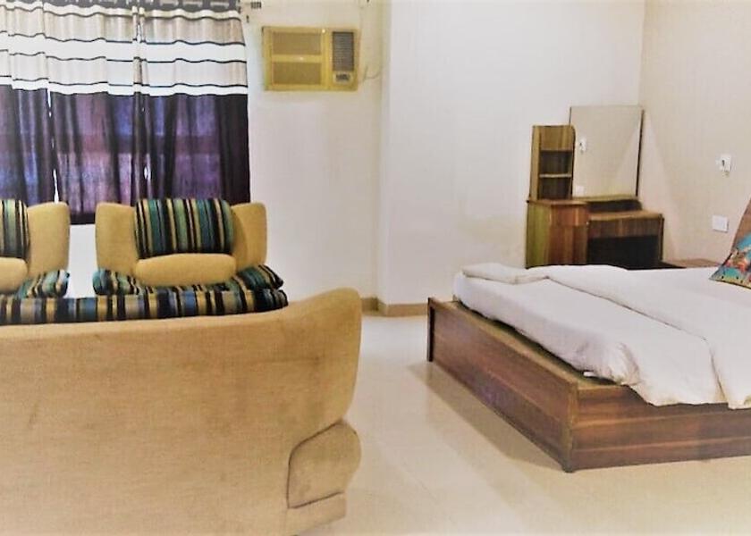 Madhya Pradesh Mandav Room