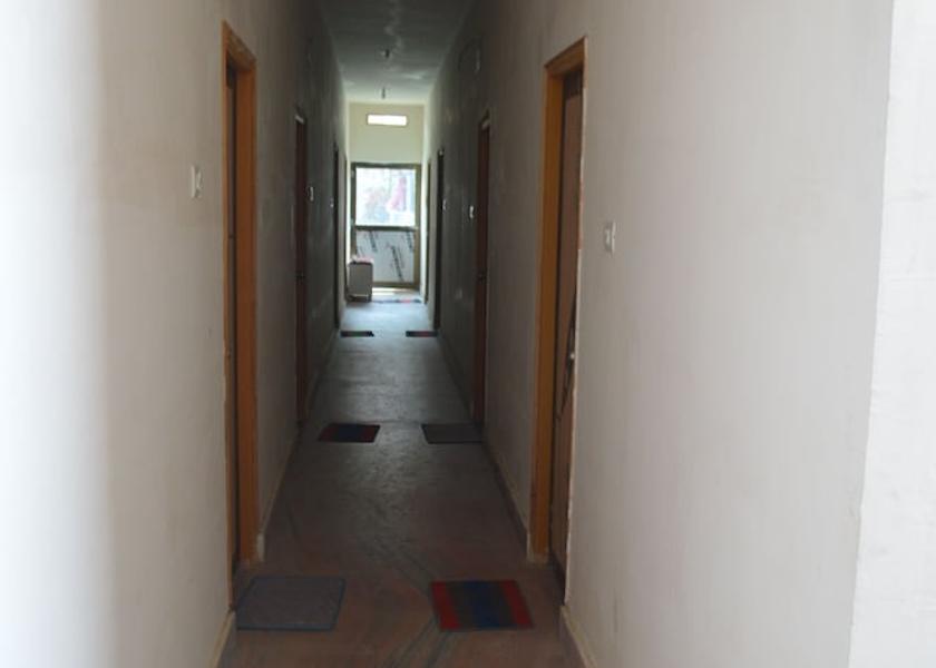 Bihar Bodh Gaya Interior Entrance