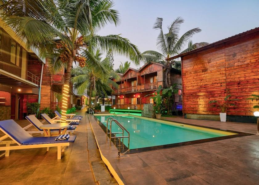 Goa Calangute Pool