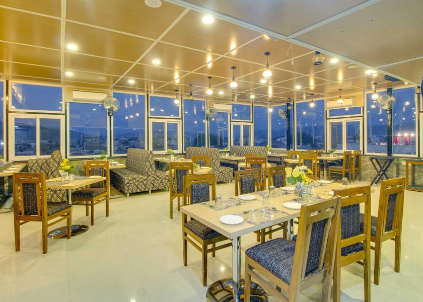 Rajasthan Jaipur Food & Dining