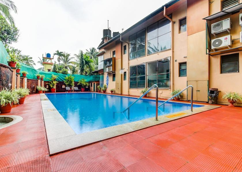 Goa Calangute Pool