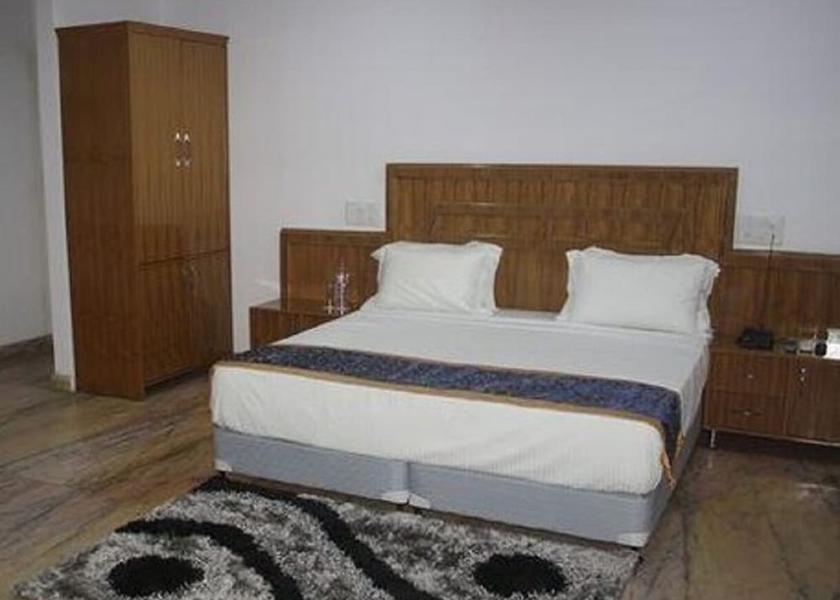 Himachal Pradesh Paonta Sahib Room