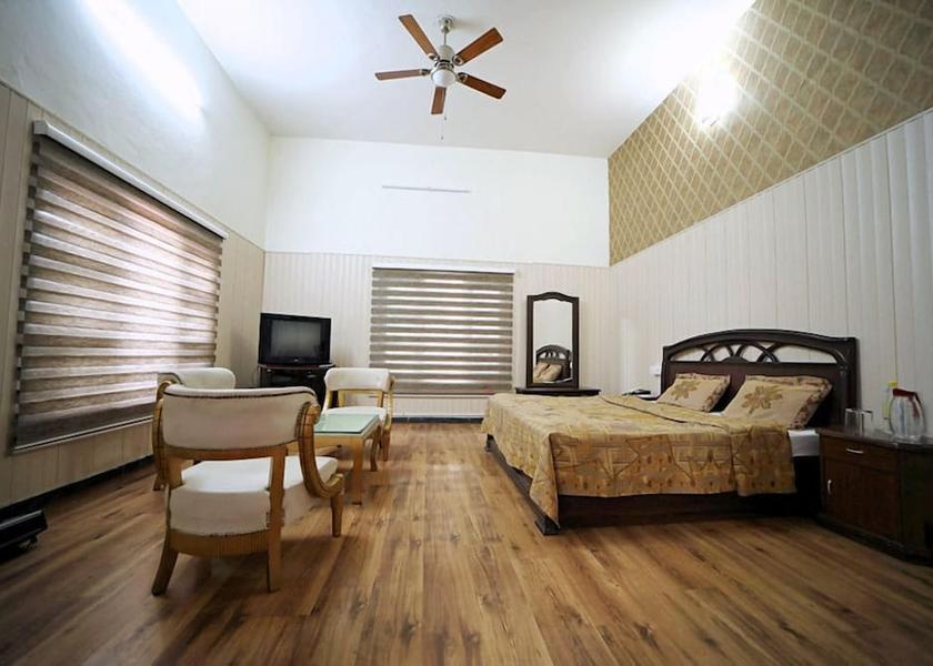 Uttarakhand Chamba Room