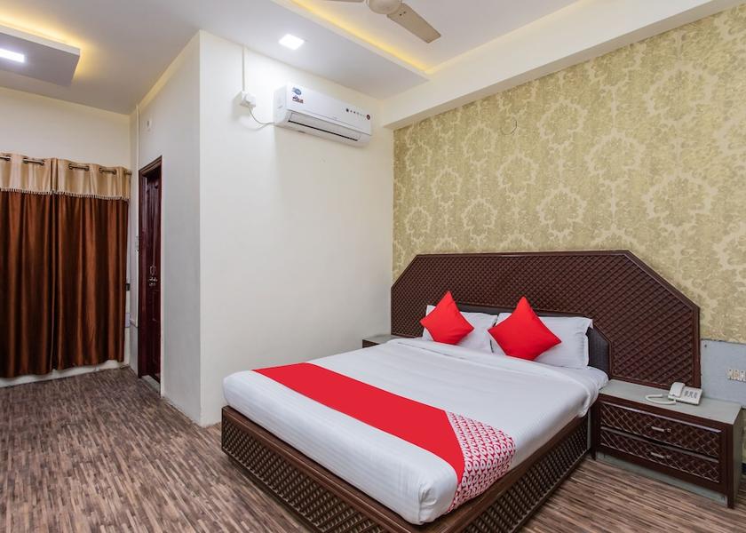 Madhya Pradesh Dewas Room