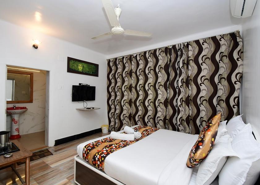 Rajasthan Mount Abu Super Deluxe AC Room