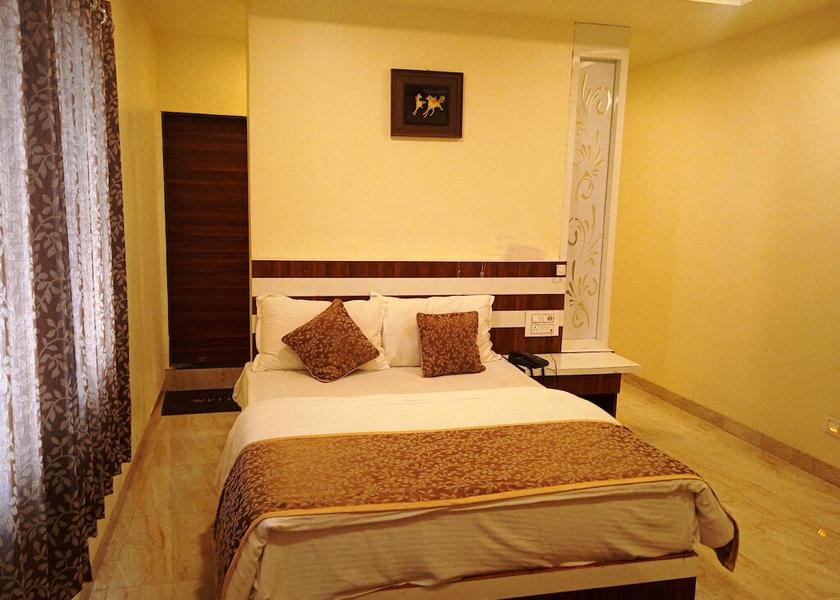 Maharashtra Aurangabad Deluxe AC Room