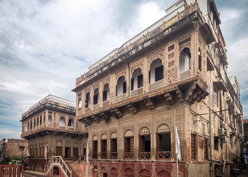 Uttar Pradesh Prayagraj Hotel Exterior