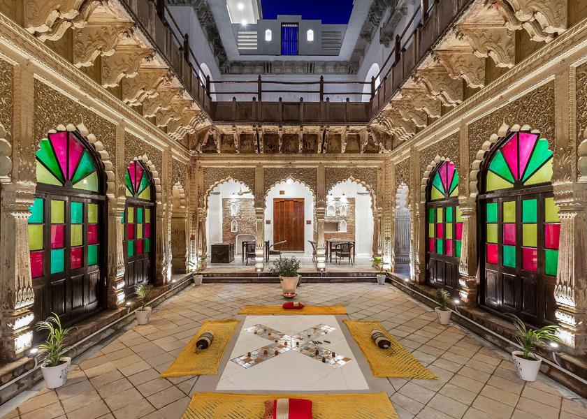 Uttar Pradesh Prayagraj Hotel Exterior