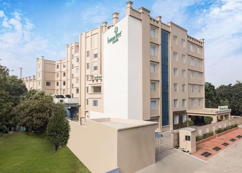 Uttar Pradesh Aligarh Front of property