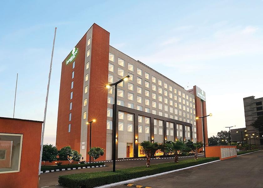 Haryana Gurugram Exterior detail
