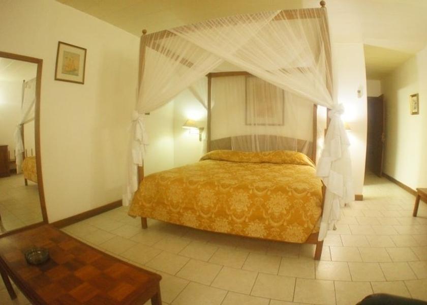  Mahajanga Room