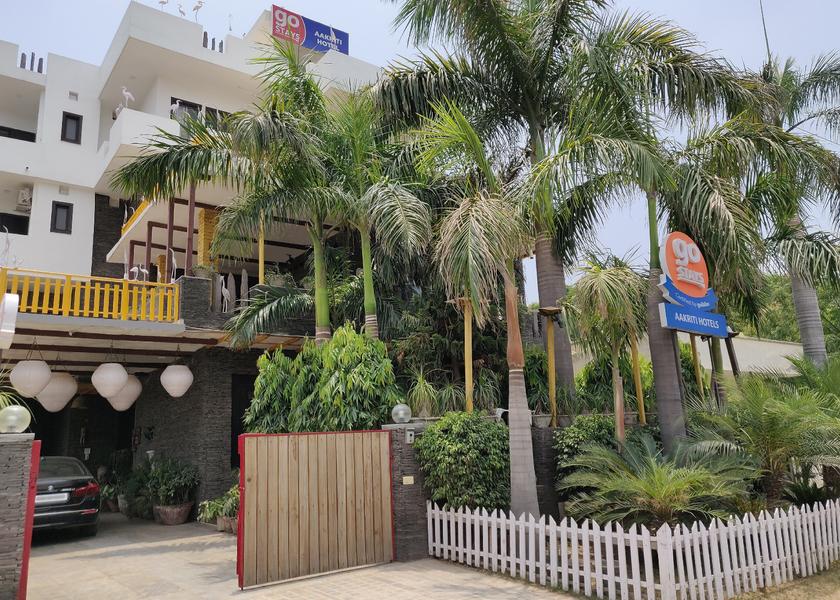 Haryana Gurugram Hotel Exterior