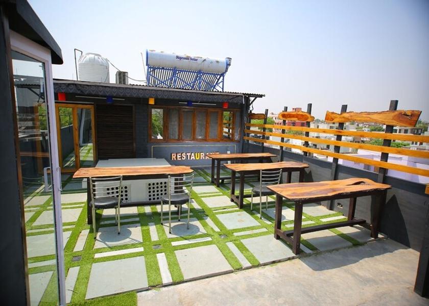 Uttar Pradesh Agra Food & Dining