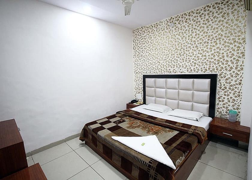 Uttar Pradesh Agra Standard Room
