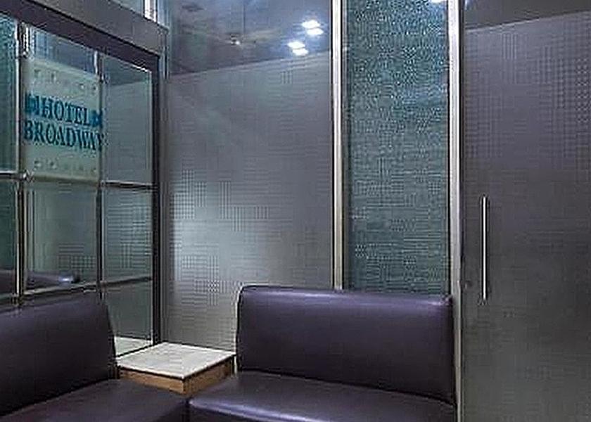 Maharashtra Mumbai Public Areas