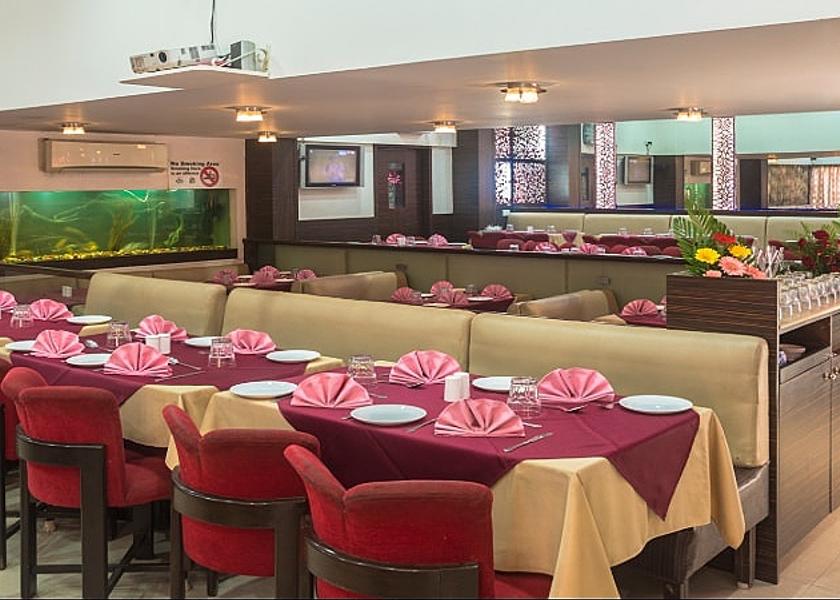 Maharashtra Mumbai Food & Dining
