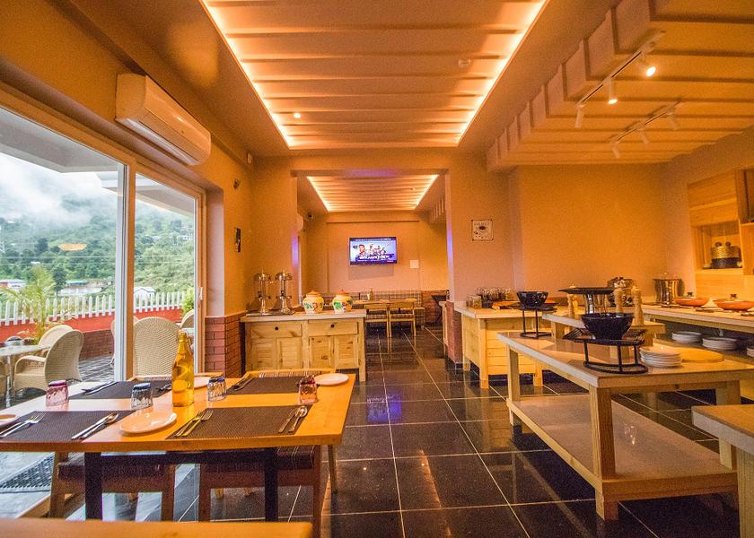 Himachal Pradesh Dharamshala Food & Dining
