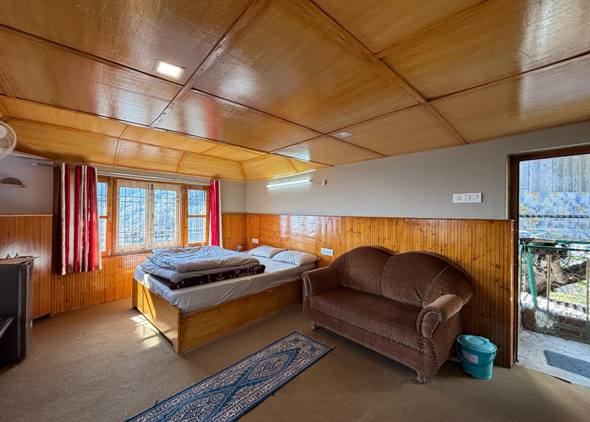 Himachal Pradesh Dharamshala Quad Sharing Tent