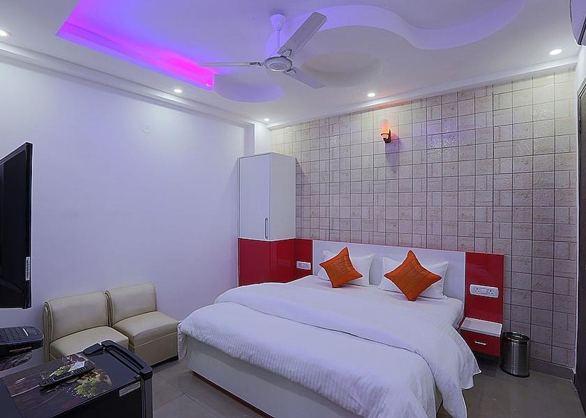 Delhi Delhi Room