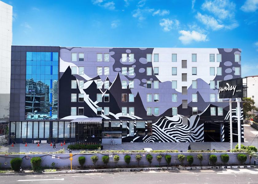 Punjab Zirakpur Hotel Exterior